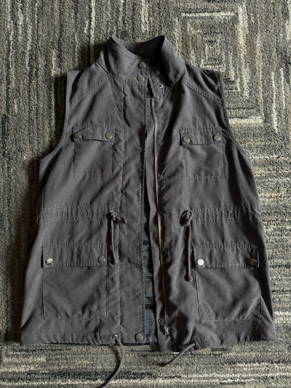 entro Women’s Olive Green Utility Vest with Front Pockets